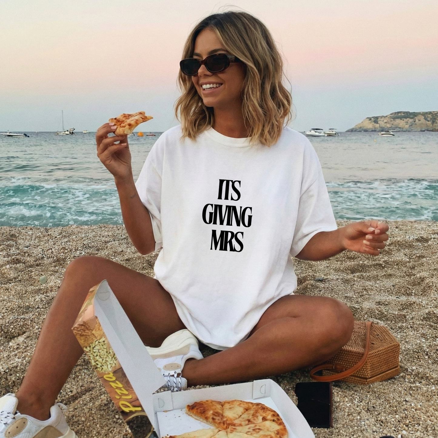 It's Giving Mrs. Tshirt
